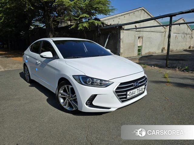 Hyundai Avante AD id 3857420 из Кореи 13