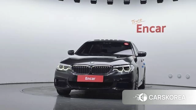 BMW 5 Series (G30) id 5028810 из Кореи 23