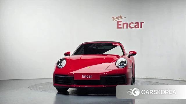 Porsche 911(992) id 5021255 из Кореи 23