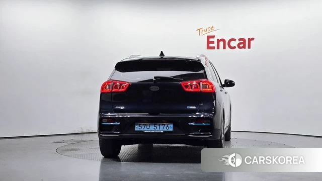 Kia Niro EV id 4987980 из Кореи 23