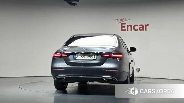 Mercedes-Benz E-Class W213 id 5059357 из Кореи 23