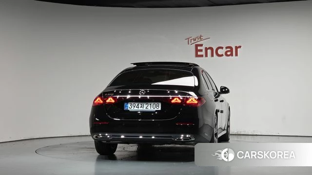 Mercedes-Benz E-Class W214 id 4984978 из Кореи 23