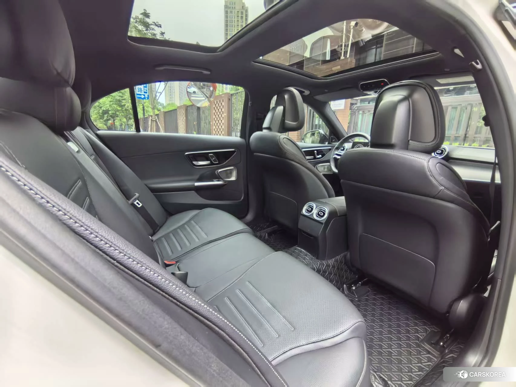 Mercedes-Benz C-class 2021 Белый из Китая, фото 3