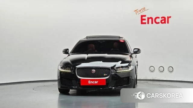 Jaguar XE id 4998417 из Кореи 23