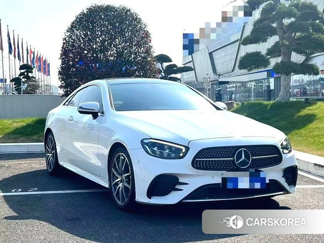 Mercedes-Benz E-Class 2021 Белый из Китая, фото 3