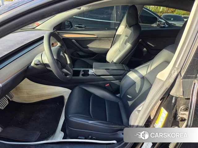 Tesla Model 3 2021 Черный из Кореи, фото 3