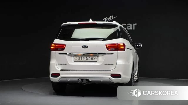 Kia The New Carnival id 5035230 из Кореи 23