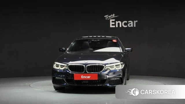 BMW 5 Series (G30) id 4937225 из Кореи 13