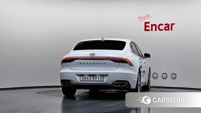 Hyundai The New Grandeur IG id 4362730 из Кореи 23