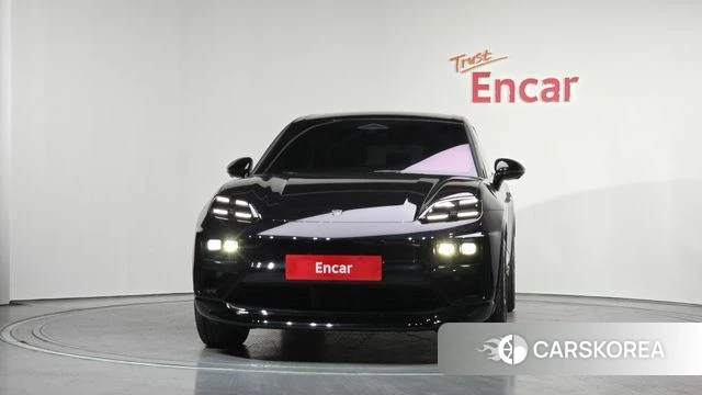 Porsche Makan EV id 3786198 из Кореи 13