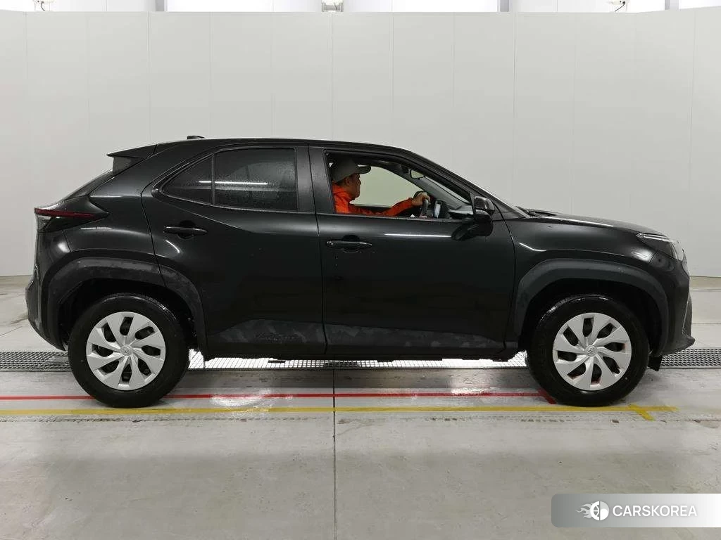 Toyota Yaris Cross 2023 из Японии, фото 3