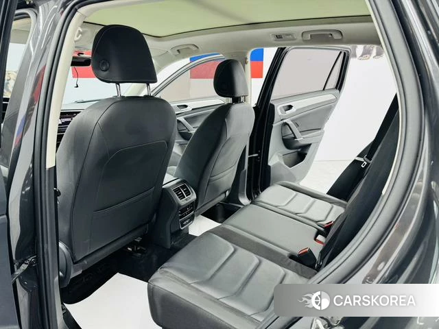 Volkswagen Tayron 2021 Черный из Китая, фото 6
