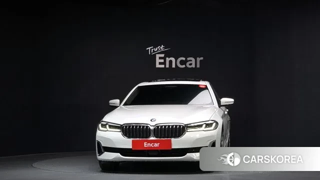 BMW 5 Series (G30) id 3467502 из Кореи 13