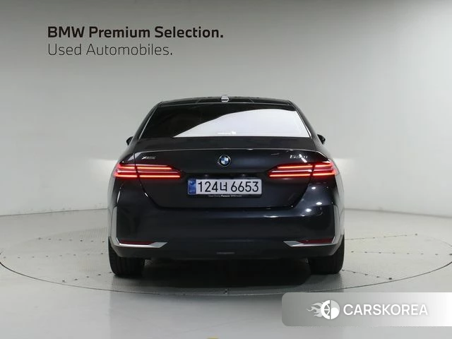 BMW 5 Series (G60) id 5052284 из Кореи 13