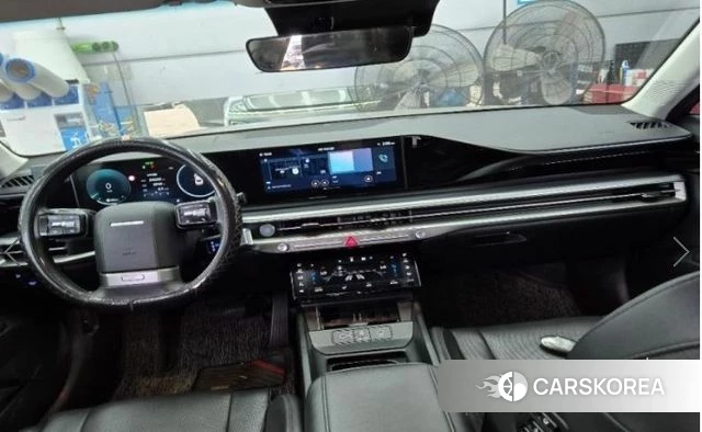 Hyundai Grandeur (GN7) 2024 Серебристо-серый из Кореи, фото 3