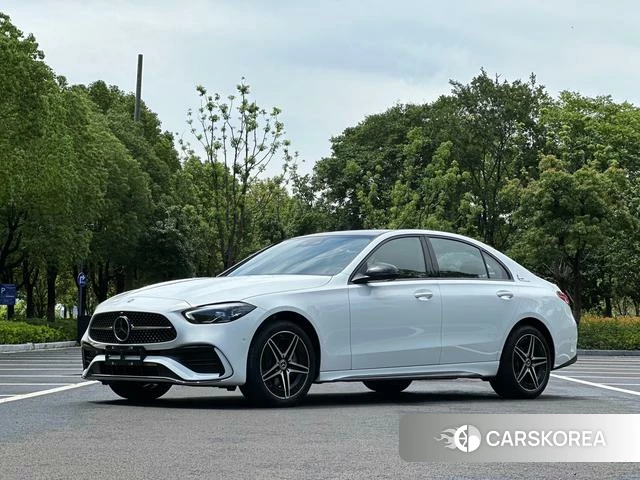Mercedes-Benz C-class 2024 Белый из Китая, фото 4