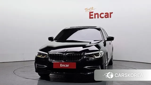 BMW 5 Series (G30) id 3748739 из Кореи 13