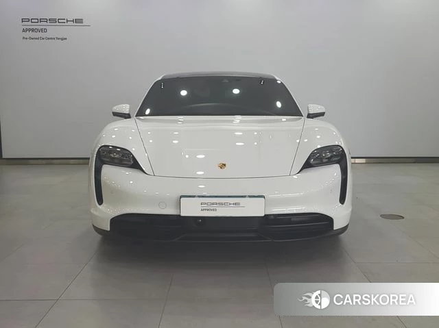 Porsche Taycan id 5034856 из Кореи 13