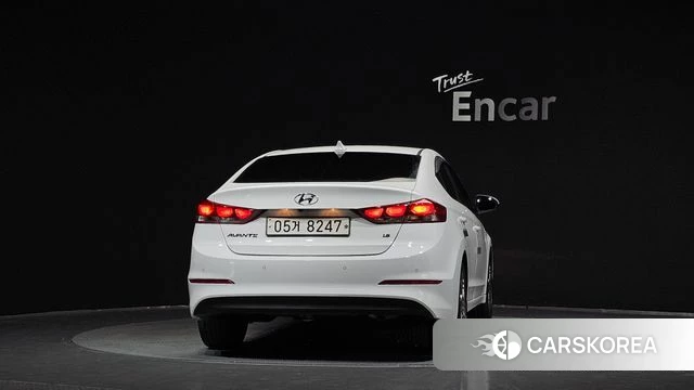 Hyundai Avante AD id 4998786 из Кореи 23