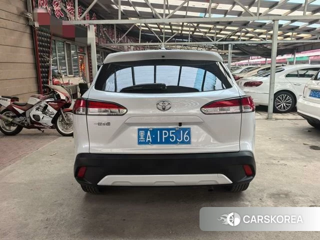 Toyota Corolla 2024 Белый из Китая, фото 3