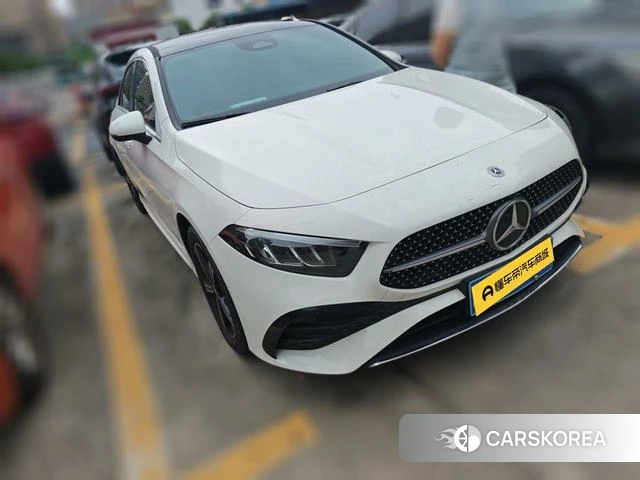 Mercedes-Benz A-Class 2024 Белый из Китая, фото 3