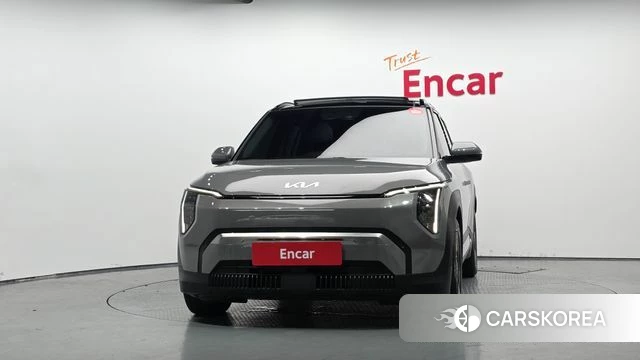 Kia EV3 id 4665054 из Кореи 23