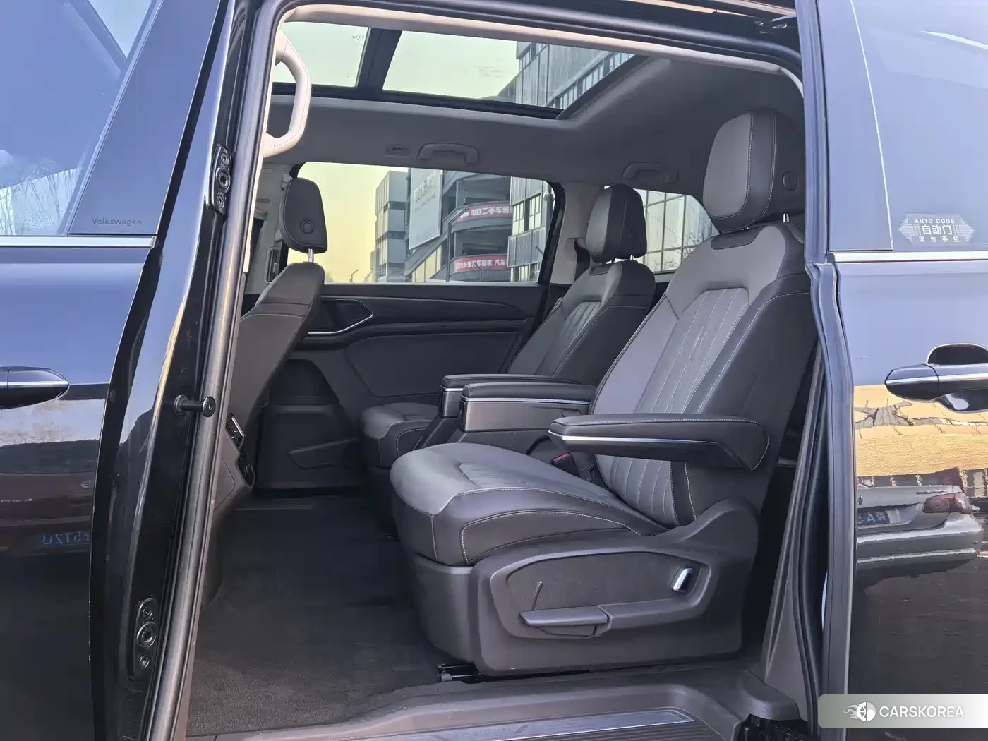 Volkswagen Viloran 2024 Черный из Китая, фото 3
