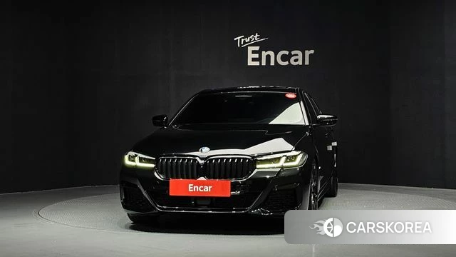 BMW 5 Series (G30) id 5034609 из Кореи 23