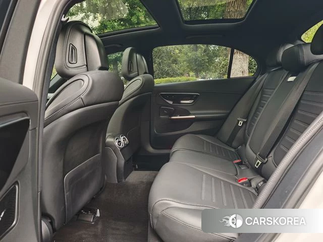 Mercedes-Benz C-class 2023 Белый из Китая, фото 5