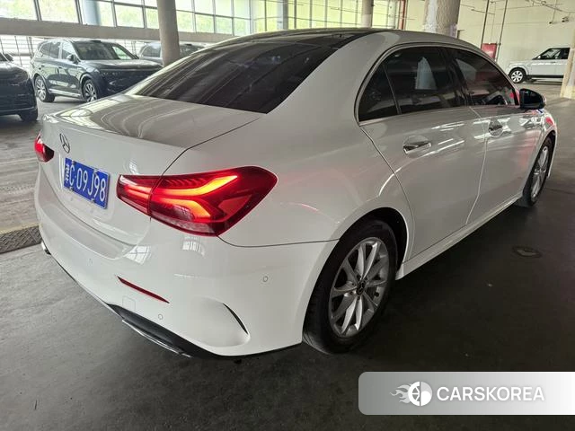 Mercedes-Benz A-Class 2021 Белый из Китая, фото 3