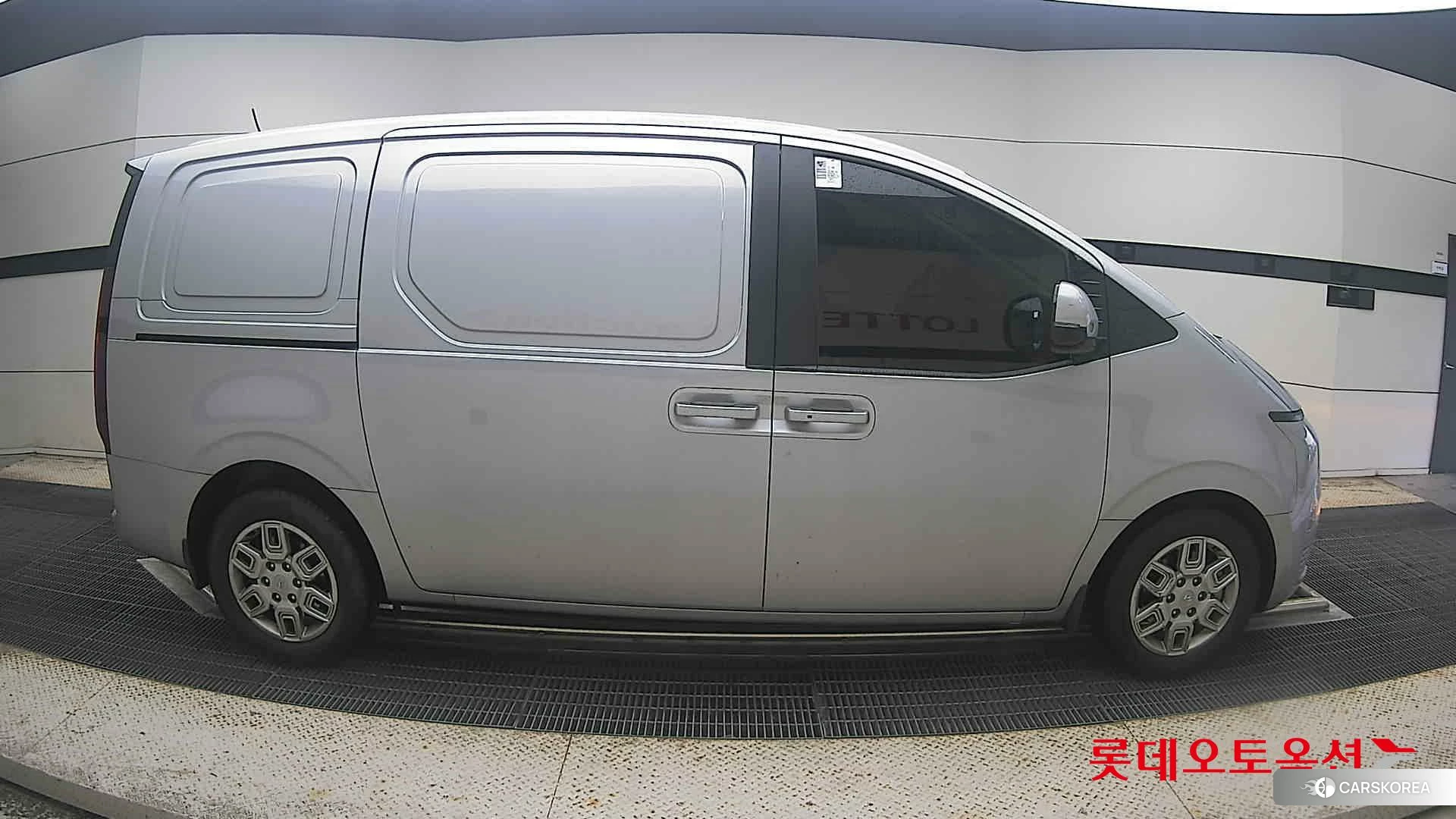 Hyundai Staria id 4984699 из Кореи 23