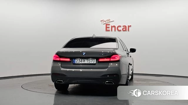 BMW 5 Series (G30) id 4613846 из Кореи 23