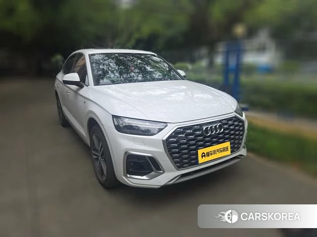 Audi Q5L 2021 Белый из Китая, фото 3