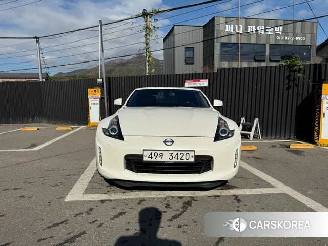 Nissan 370Z 2018 Жемчужный цвет из Кореи, фото 3