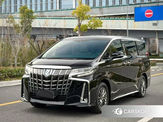 Toyota Alphard 2022 Черный из Китая, фото 3