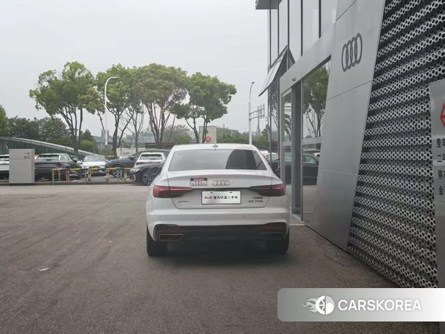 Audi A4L 2024 Белый из Китая, фото 3