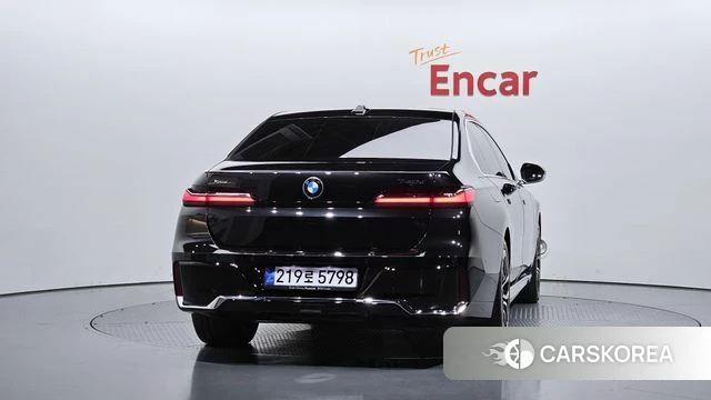 BMW 7 Series (G70) id 5020799 из Кореи 23