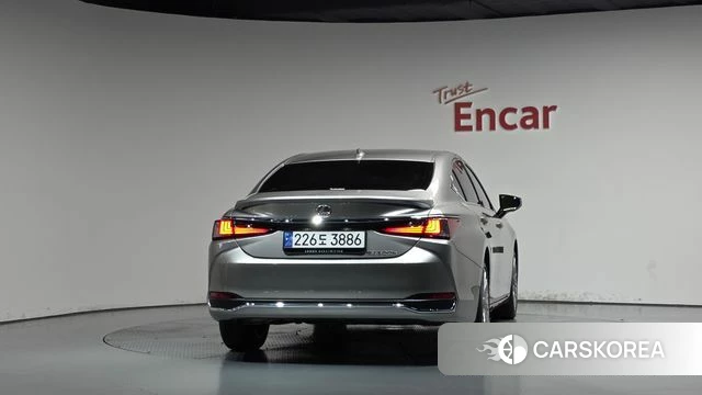 Lexus ES300h 7th generation id 4941315 из Кореи 23