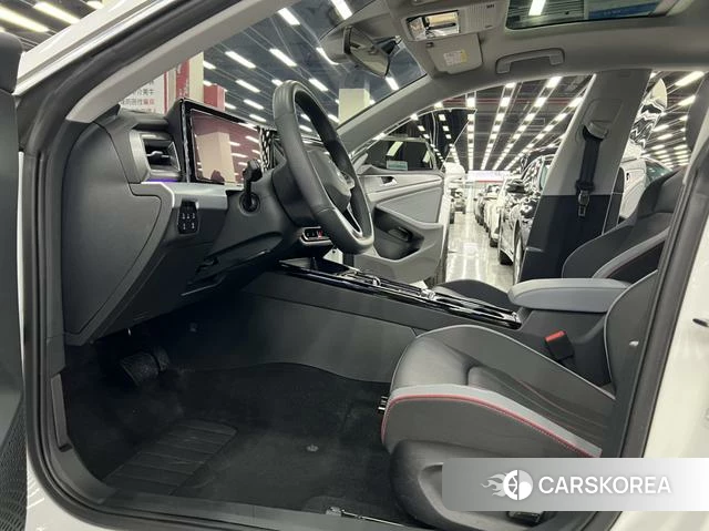 Volkswagen Lamando 2024 Белый из Китая, фото 5