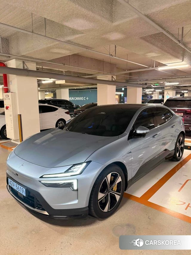 Polestar Polstar 4 2025 Небесно-голубой из Кореи, фото 3