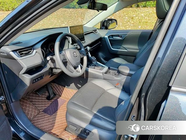 Toyota Wildlander 2023 Черный из Китая, фото 3