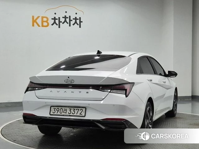 Hyundai Avante (CN7) id 5002463 из Кореи 11