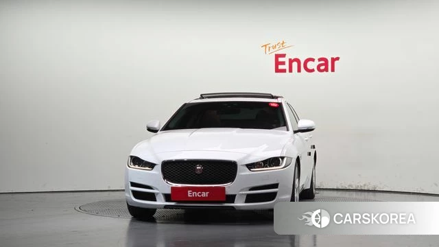 Jaguar XE id 5018547 из Кореи 13