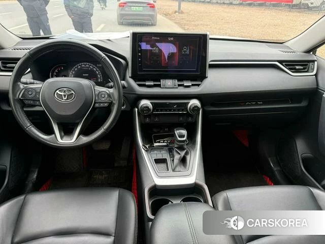 Toyota RAV4 2021 Белый из Китая, фото 3