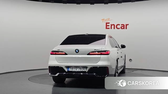 BMW 7 Series (G70) id 4964373 из Кореи 23