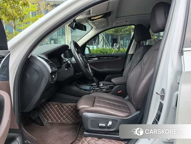 BMW X3 2021 Белый из Китая, фото 3
