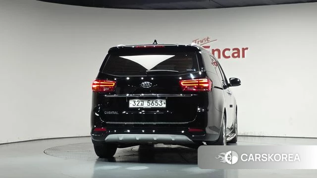 Kia The New Carnival id 5042164 из Кореи 23