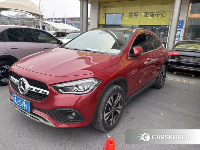 Mercedes-Benz GLA 2023 Красный из Китая, фото 3
