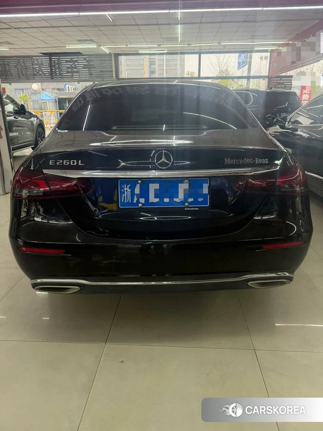 Mercedes-Benz E-Class 2021 Черный из Китая, фото 4