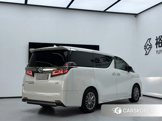 Toyota Vellfire 2021 Белый из Китая, фото 3